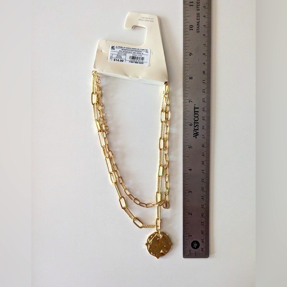 A New Day Chain Link Textured Circle medallion Goldtone 16” w/ 2” extender NWT - Picture 6 of 6